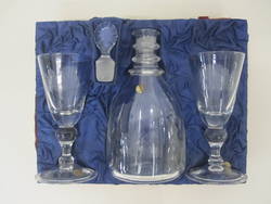 Karaffe und 2 Pokale aus Kristallglas mit dem Wappen von Amsterdam