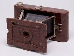 Balgenkamera "Kodak Hawkette 2"