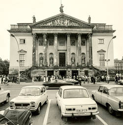 Deutsche Staatsoper Unter den Linden;