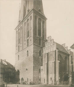 Nikolaikirche, Ansicht von Süd-Westen;