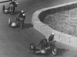Internationales AVUS-Rennen 1952 für Motorräder mit Seitenwagen bis 500 ccm