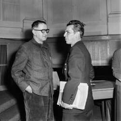 Bertolt Brecht beim Stanislawski Kongress