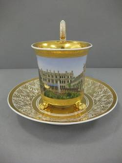 Tasse mit Unterschale, Prinz Albrecht-Palais von der Hofseite