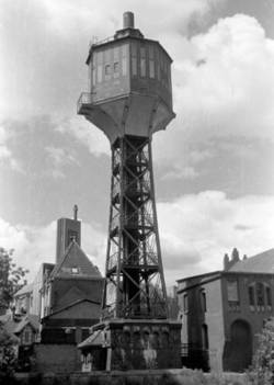 Wasserturm am Hohenzollerndamm in Berlin-Wilmersdorf