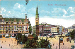 Alexanderplatz mit Berolina, dem Grand Hotel und Blick in die neue Königstraße, Landsberger Straße und auf die Georgenkirche.;