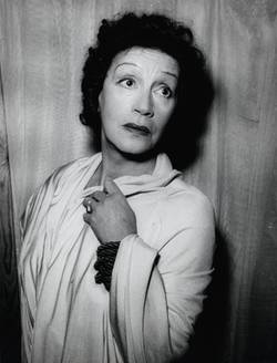 Maria Fein als Medea, Hebbel-Theater 1951