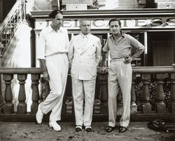 William Dieterle und Max Reinhardt mit Mervyn LeRoy 
