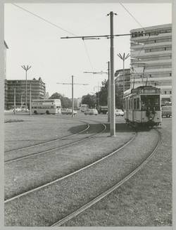 "Straßenbahn, wenige Tage vor Betriebseinstellung". Ernst-Reuter-Platz
