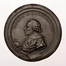 Medaillon Moses Mendelssohn 1729-1786) (Medaillenhälfte/Gussmodell);