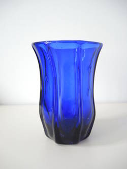 blaues Trinkglas 