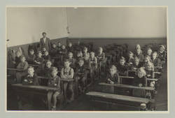 Klassenfoto, Jungen und Mädchen der 3a der Dürerschule in Chemnitz
