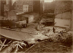 Gerichtsstraße. Nach dem Panke-Hochwasser am 14. April 1902